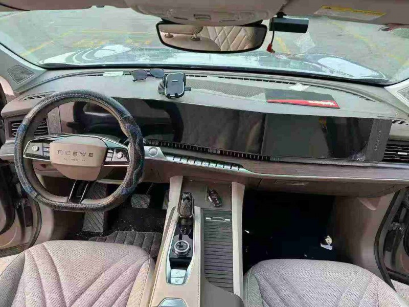 宿迁23年荣威RX95