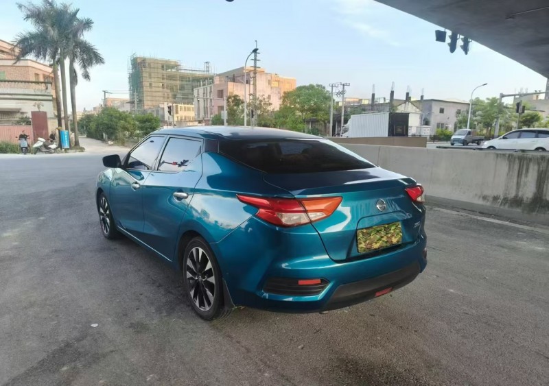 广州17年日产蓝鸟6