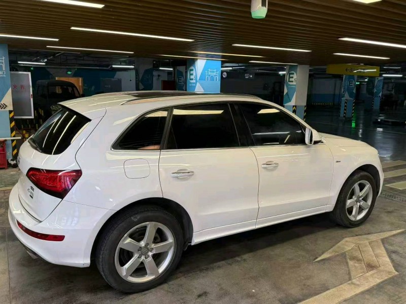 台州18年奥迪Q59