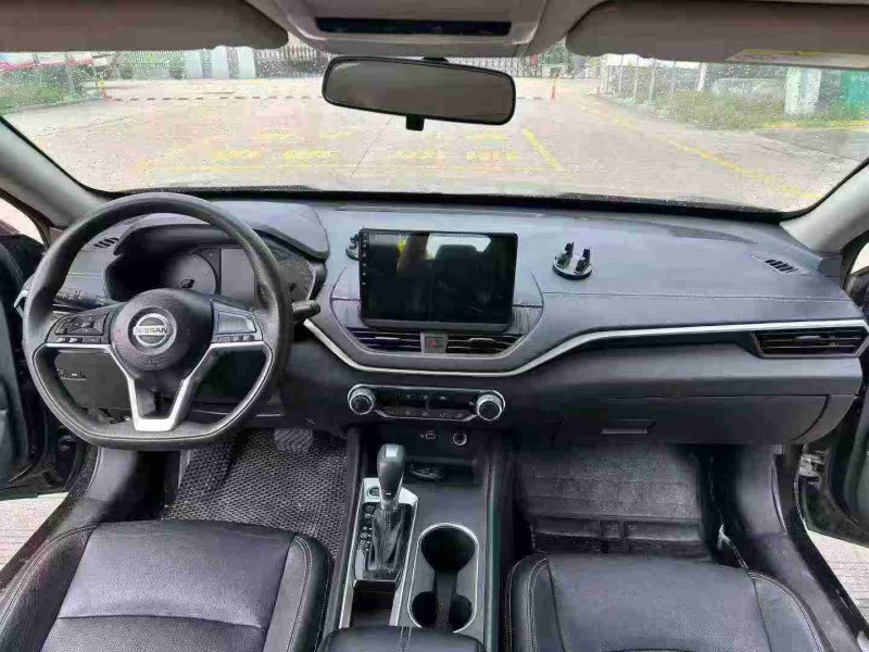 宿迁21年日产天籁5