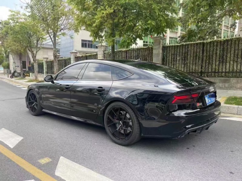 广州17年奥迪S77