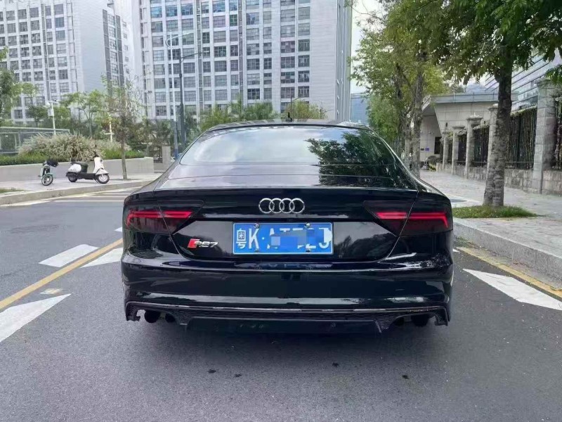 广州17年奥迪S79