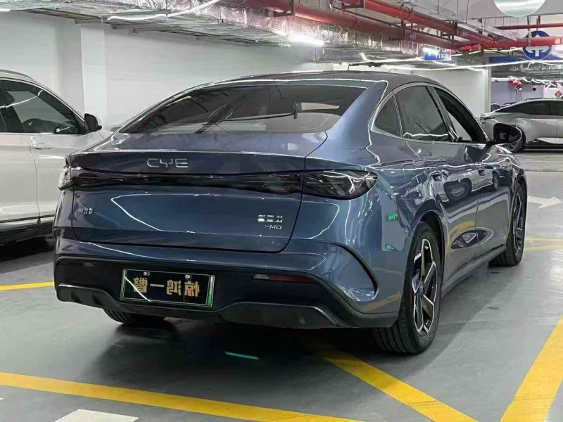 广州24年比亚迪海豹7