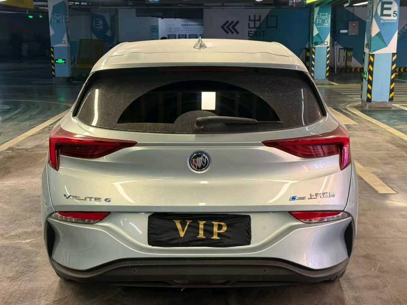 台州23年别克微蓝8