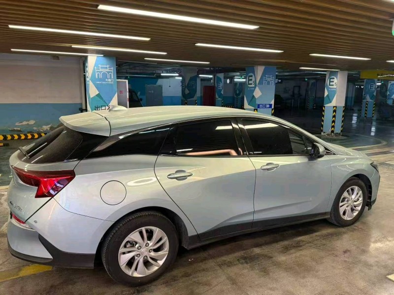 台州23年别克微蓝9