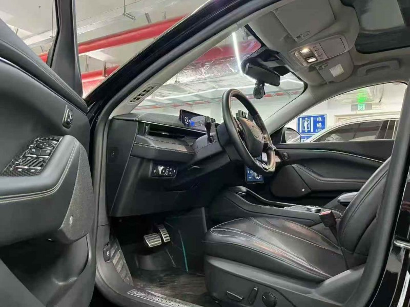 广州22年福特电马4