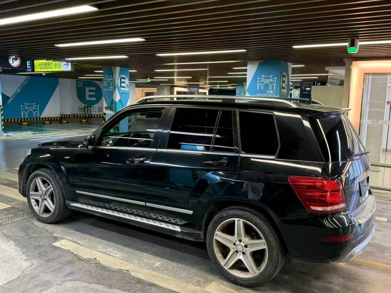 台州15年奔驰GLK9