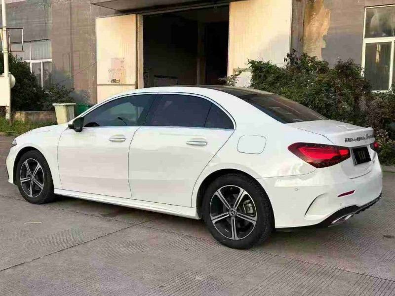 宿迁23年奔驰A8