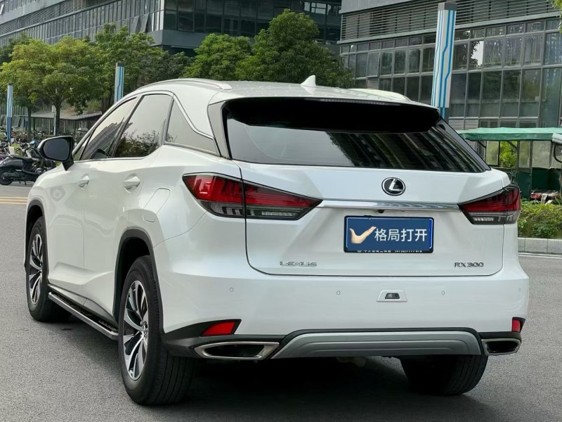 东莞22年雷克萨斯RX7