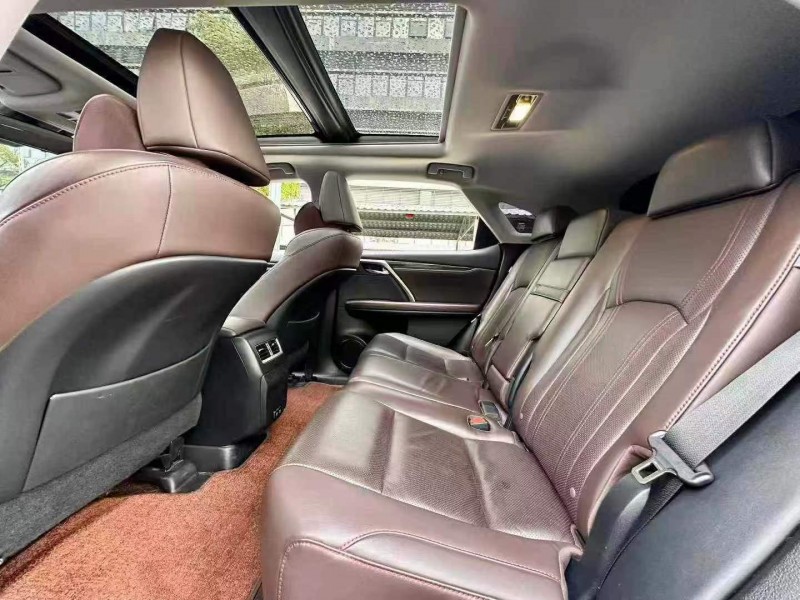 东莞20年雷克萨斯RX4