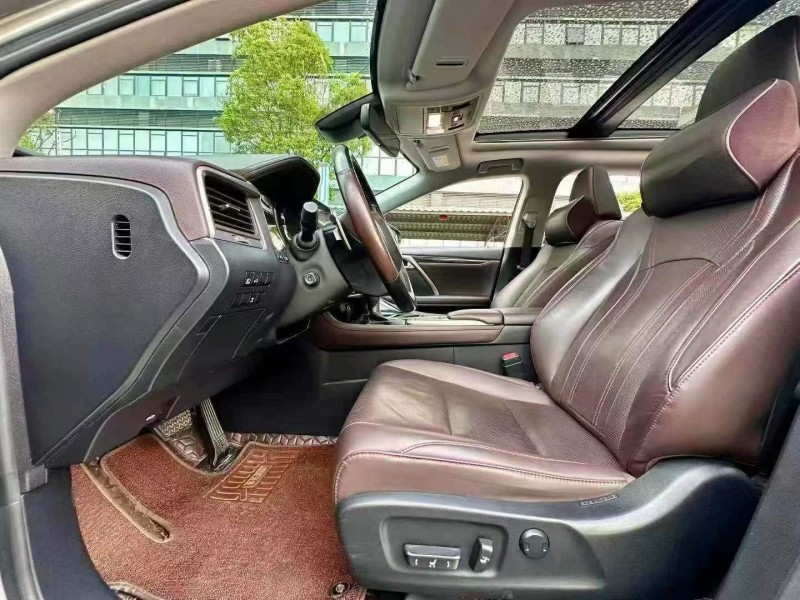 东莞20年雷克萨斯RX6