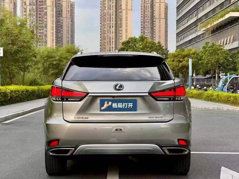 东莞20年雷克萨斯RX9