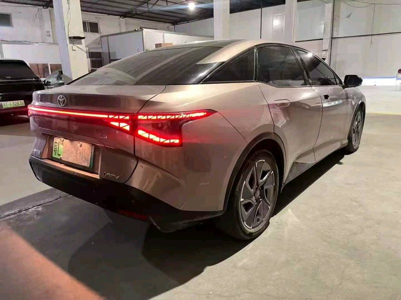 广州23年丰田BZ3Pro5