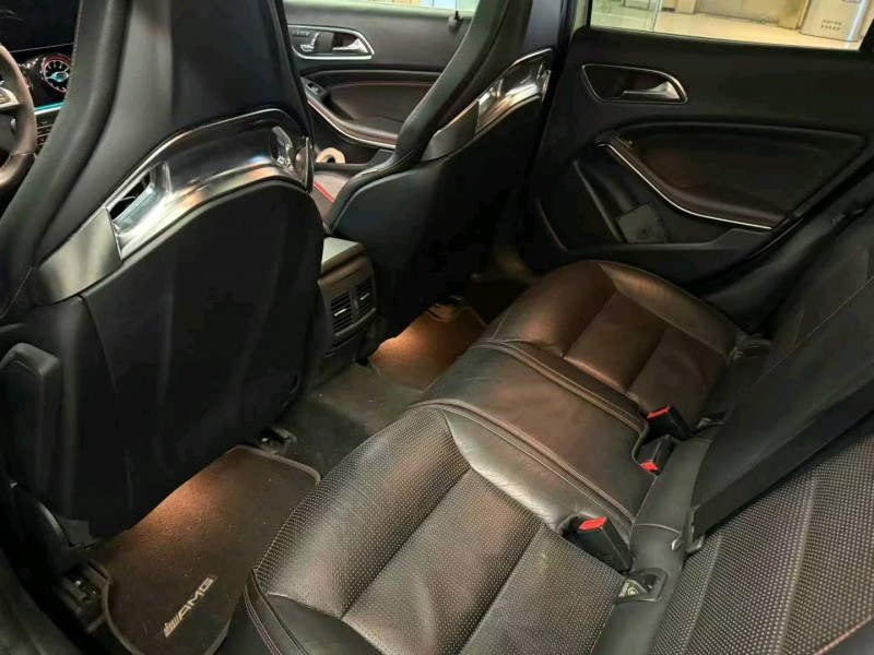 台州19年奔驰AMG4