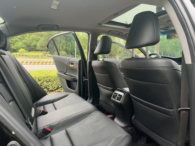 枣庄18年本田雅阁5