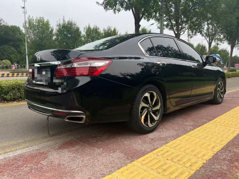 枣庄18年本田雅阁8