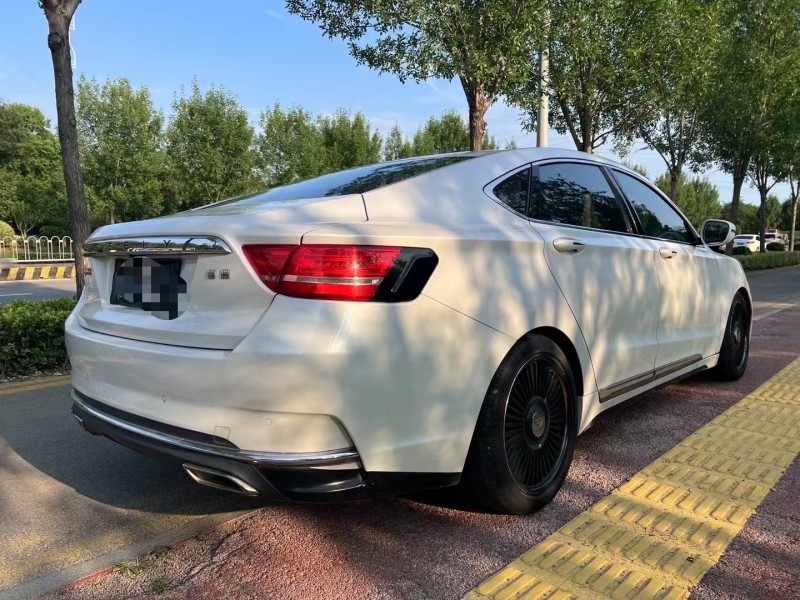 枣庄18年吉利博瑞8