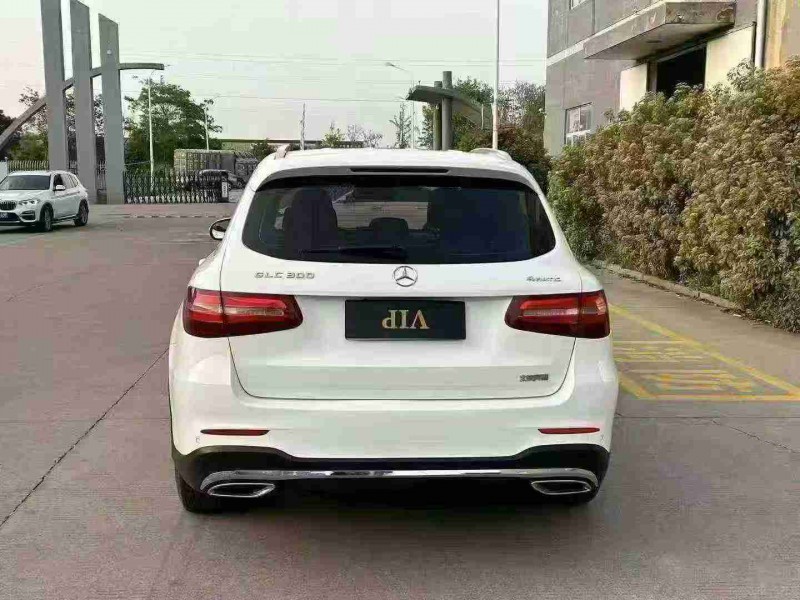 宿迁18年奔驰GLC9