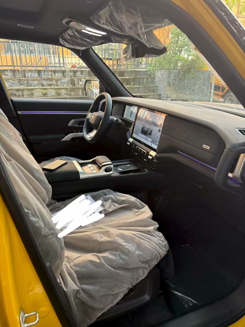 青岛25年长安汽车深蓝4