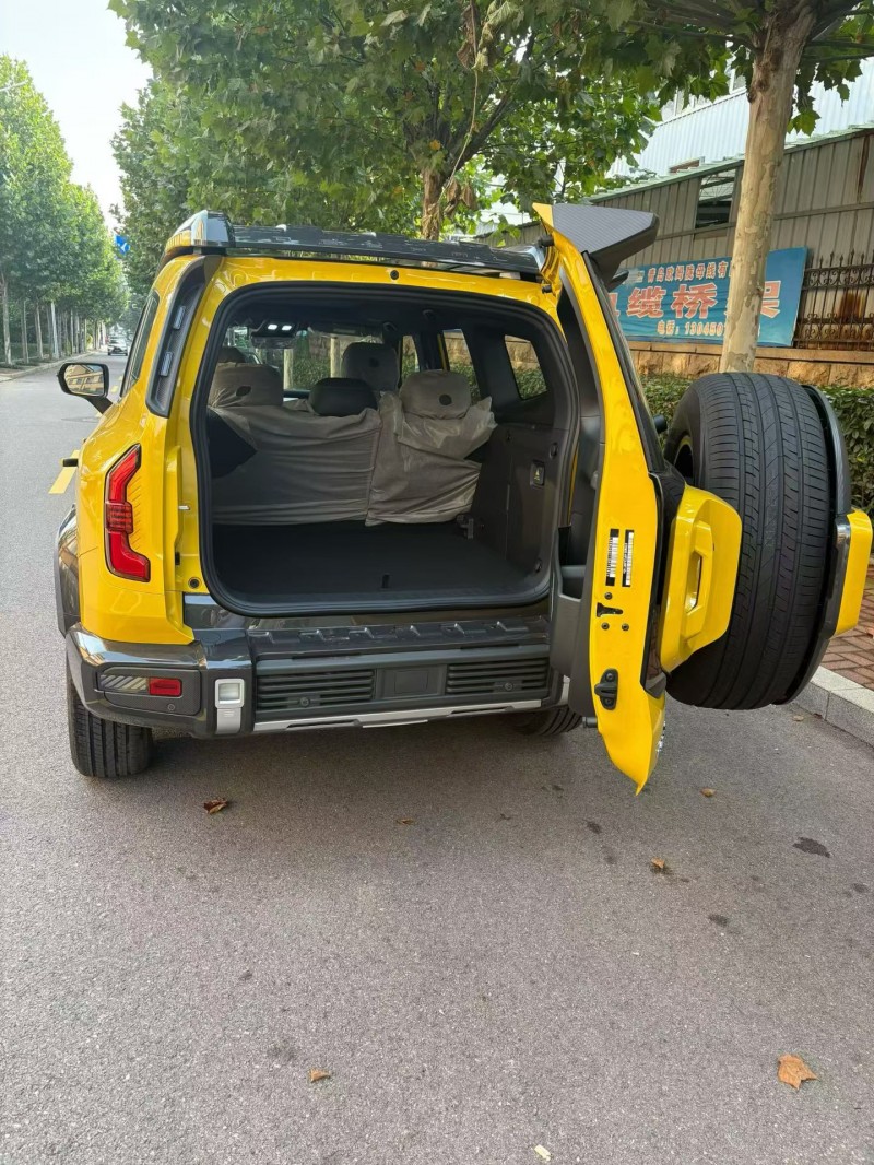 青岛25年长安汽车深蓝9