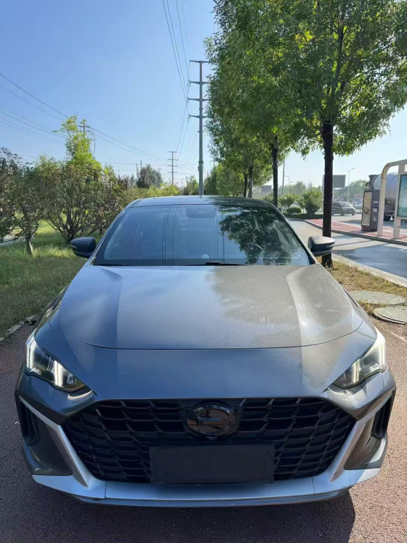 枣庄21年传祺影豹1