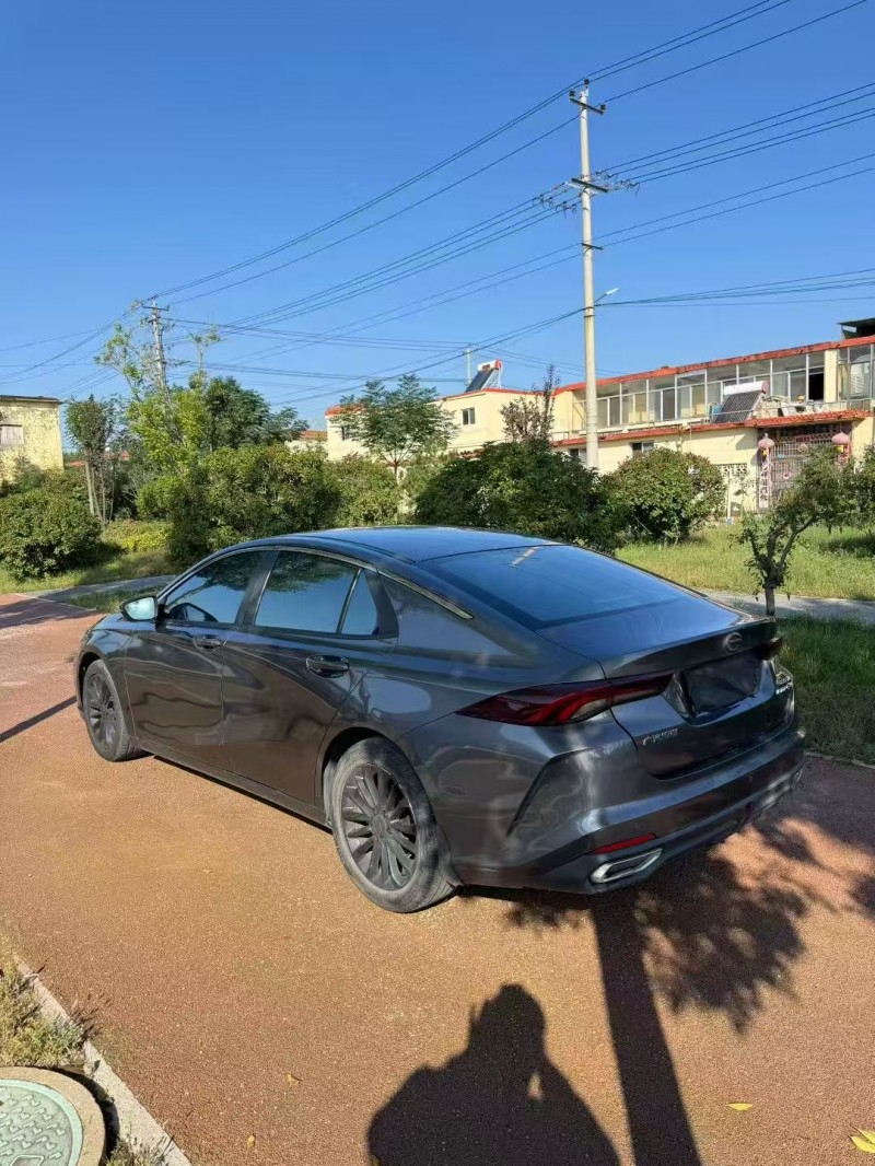 枣庄21年传祺影豹7