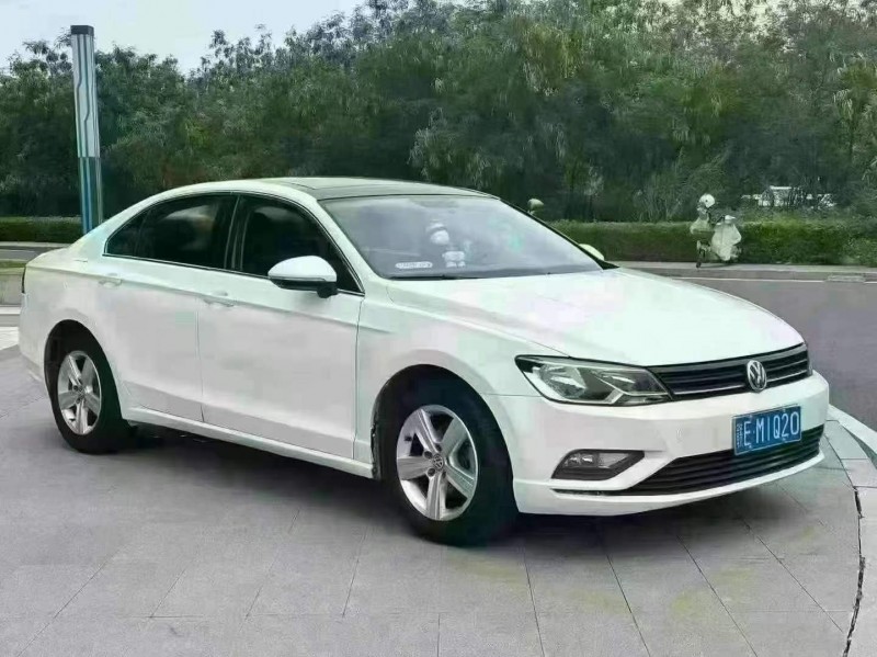 东莞16年大众凌渡2