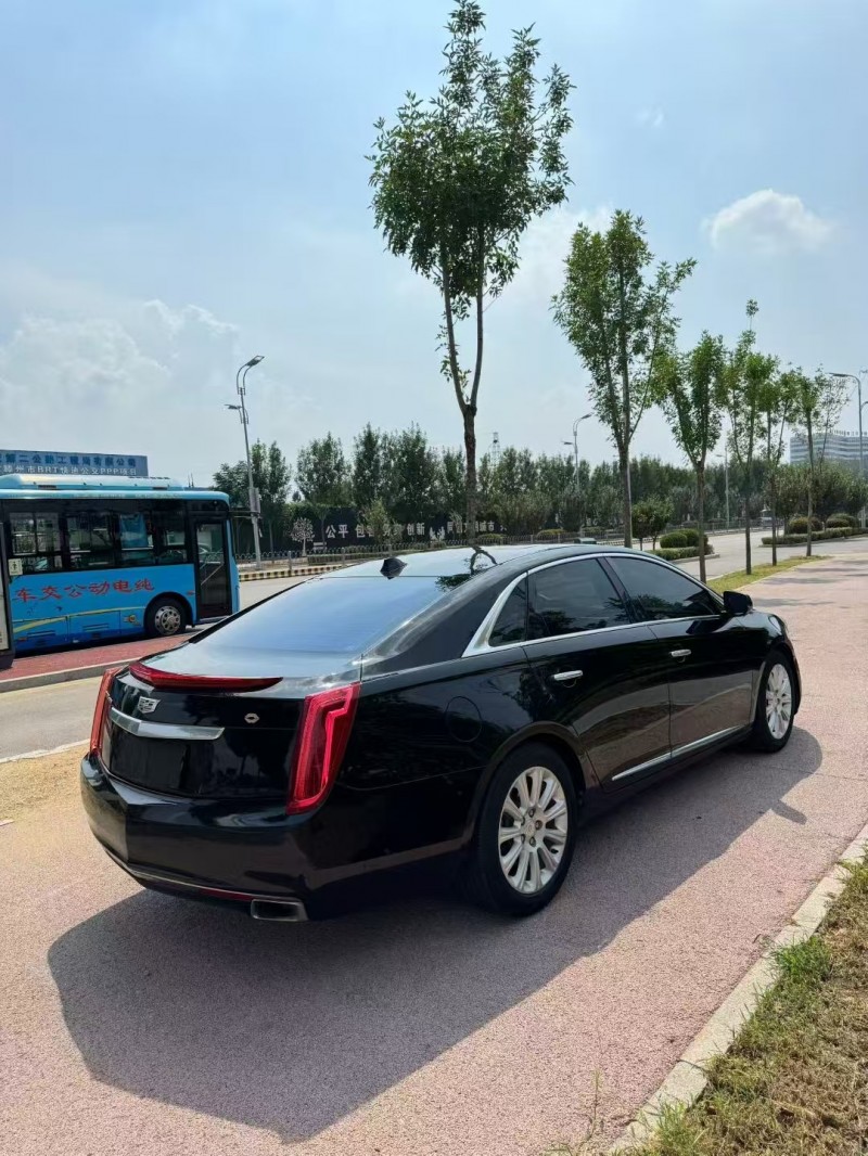 枣庄14年凯迪拉克XTS8