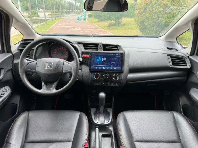 枣庄15年本田飞度6