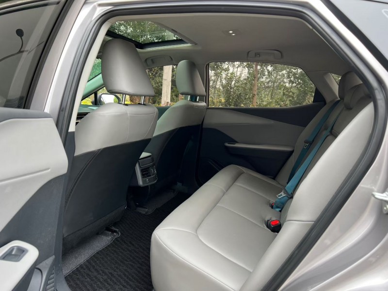 盐城25年丰田BZ3Pro8