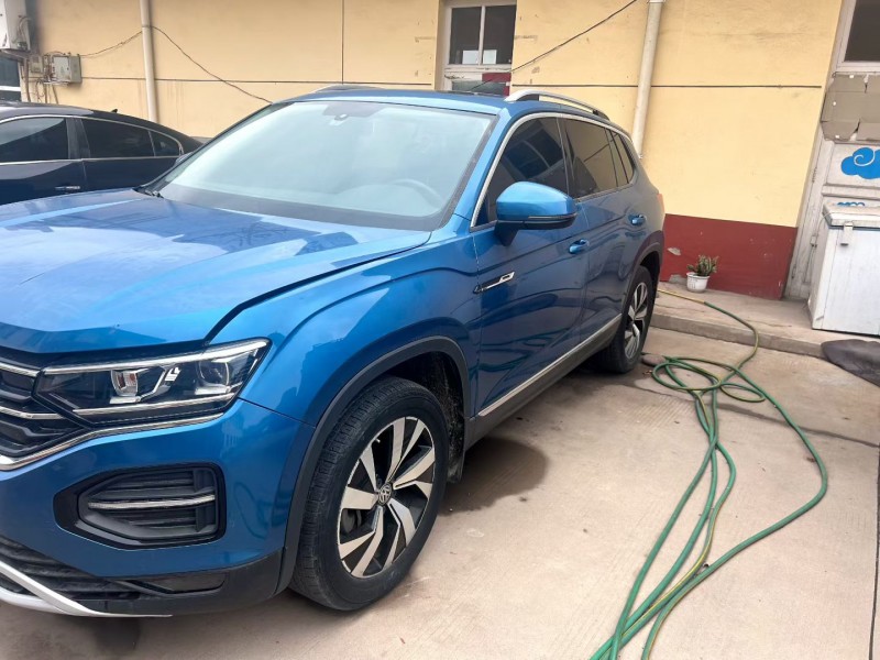 太原21年大众探岳2