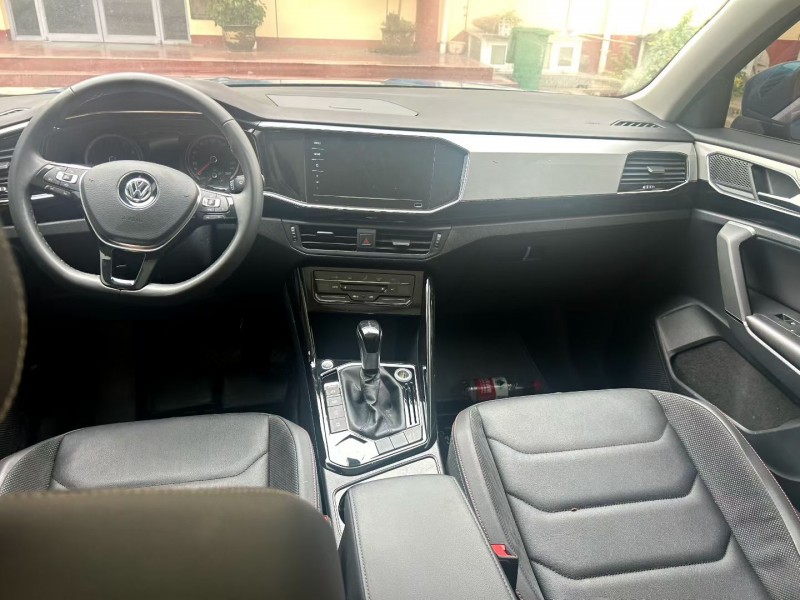 太原21年大众探岳4