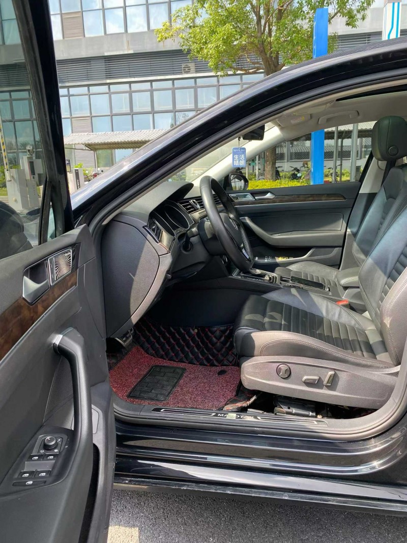 东莞19年大众迈腾5