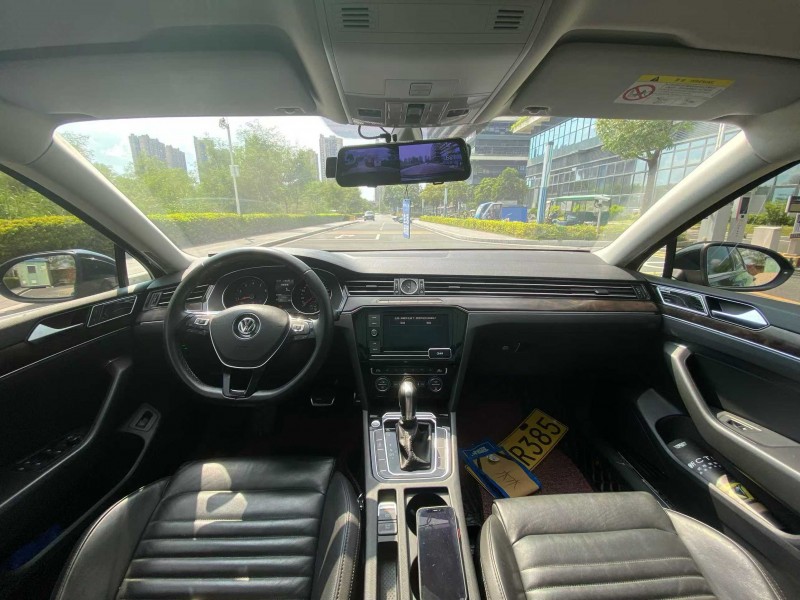 东莞19年大众迈腾6