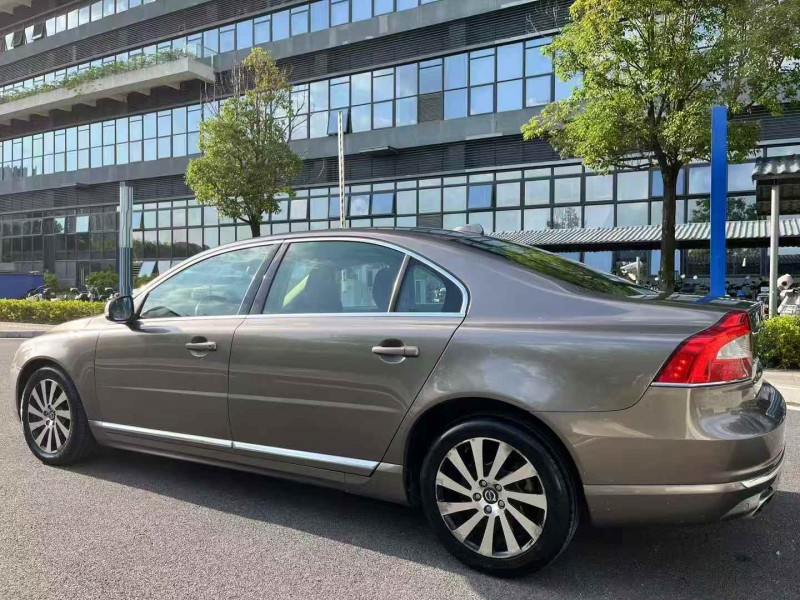 东莞14年沃尔沃S80L7