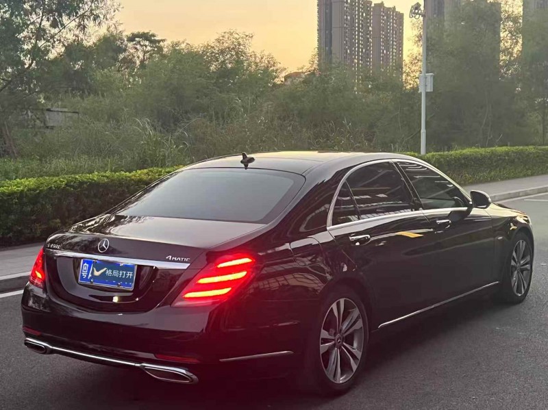 东莞19年奔驰S8