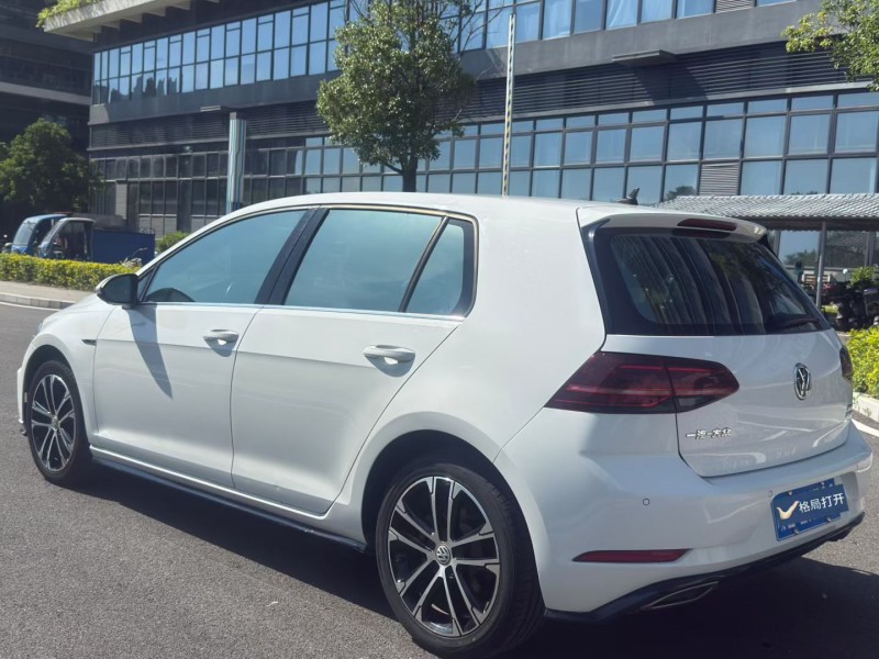 东莞20年大众高尔夫8