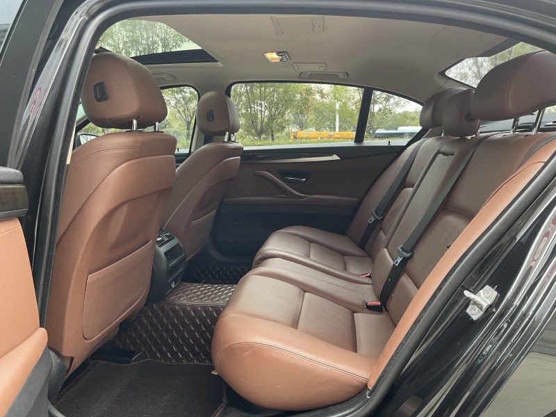 济宁16年宝马5系6