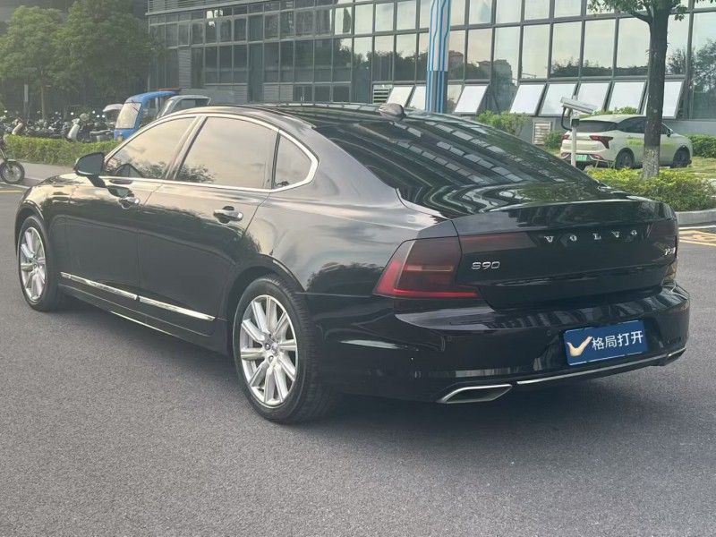 东莞20年沃尔沃S907