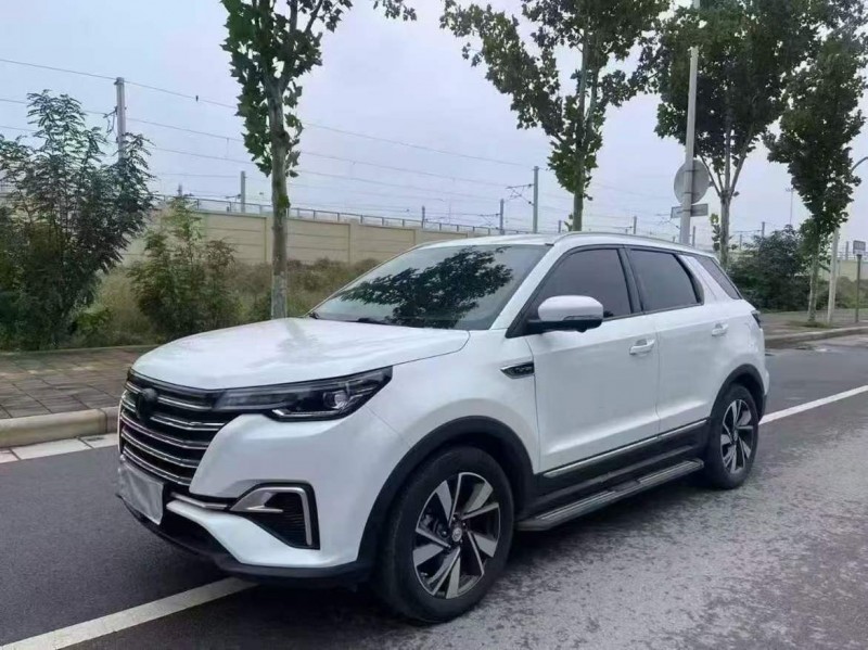 郑州20年长安汽车CS553