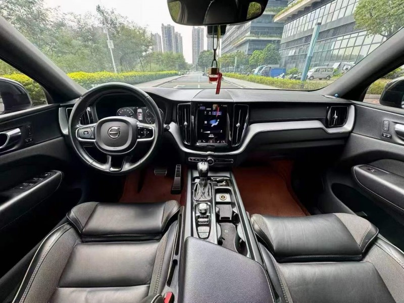 东莞20年沃尔沃XC604