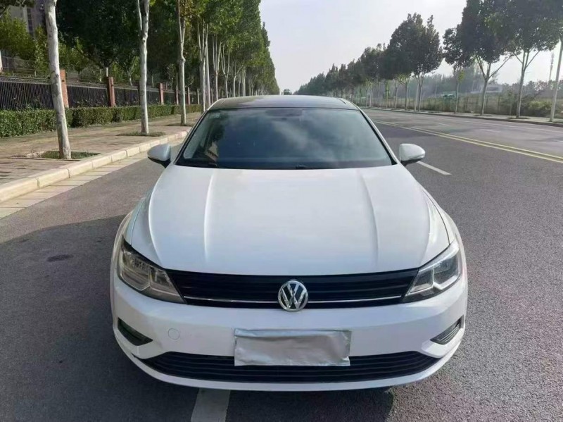 郑州17年大众凌渡1