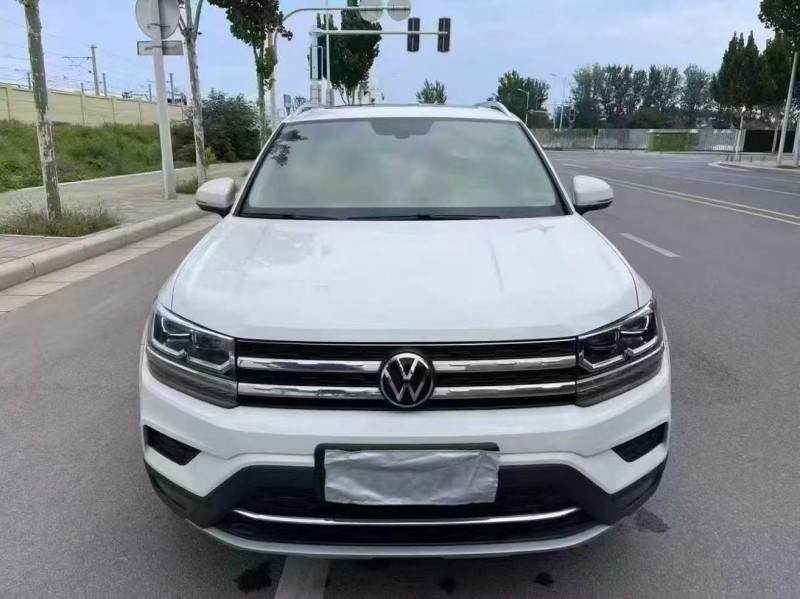 郑州22年大众途岳1