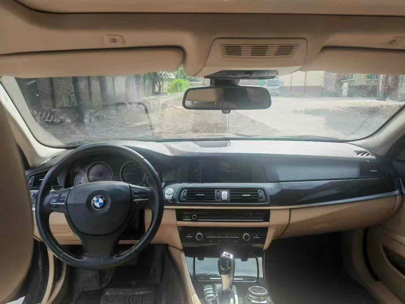 保定13年宝马5系4