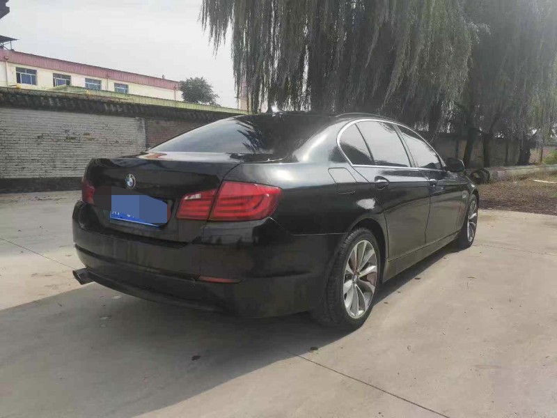 保定13年宝马5系8