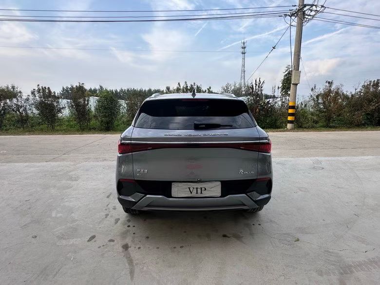 徐州22年比亚迪元9