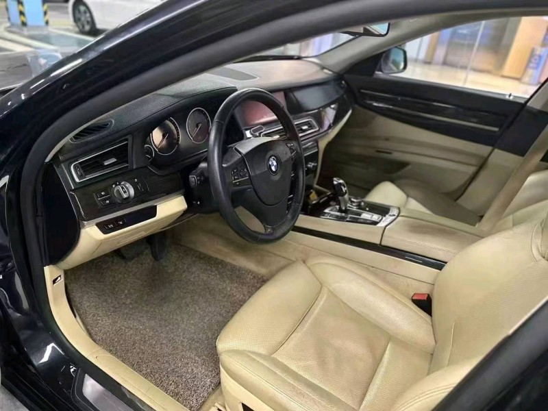 台州13年宝马7系4