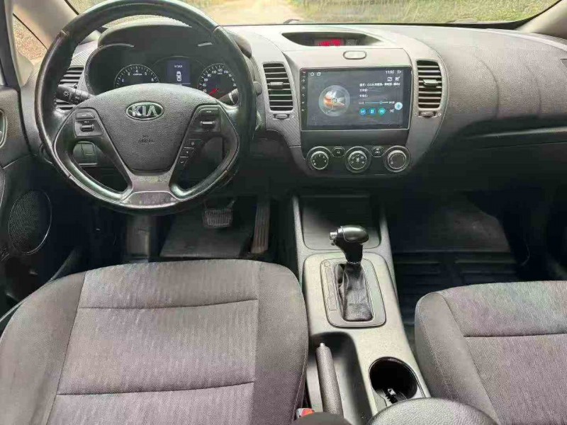 鄂州15年起亚K35