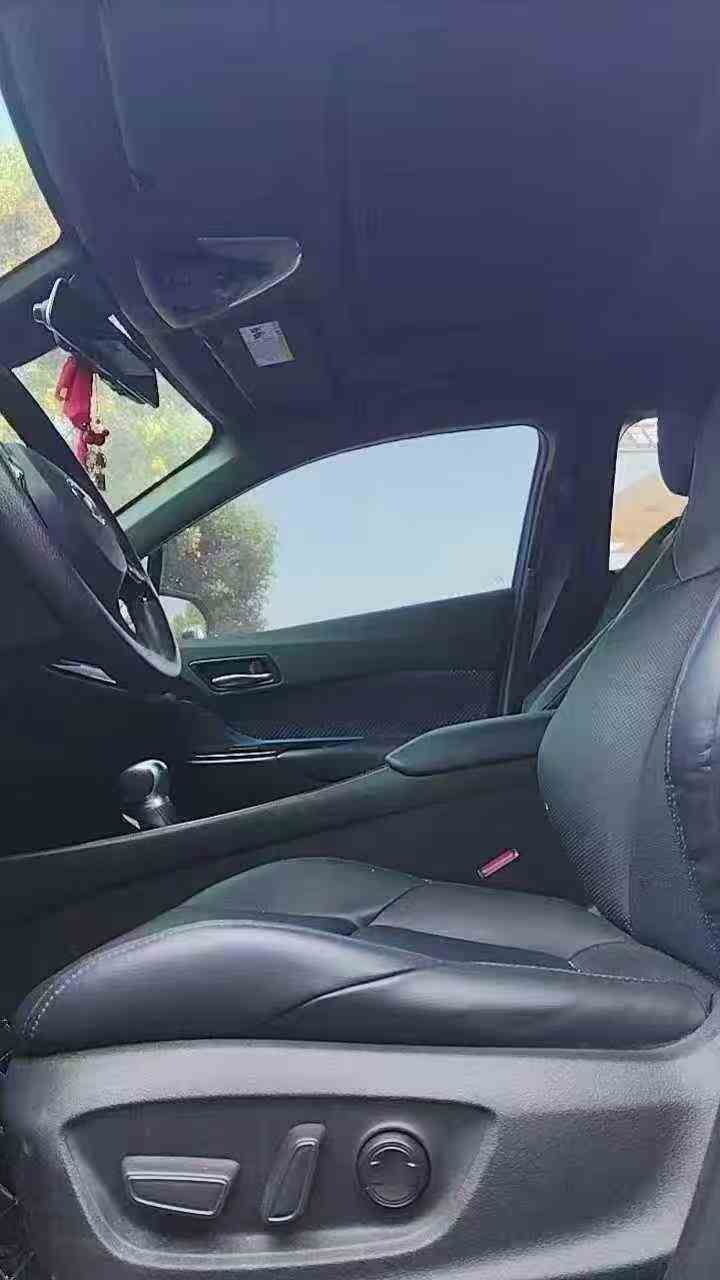 荆门21年丰田CHR8