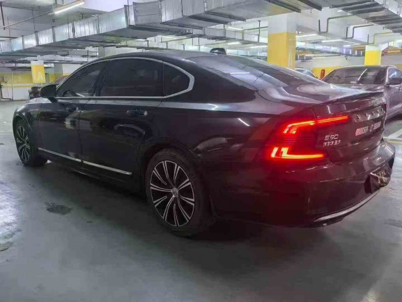 鄂州21年沃尔沃S907